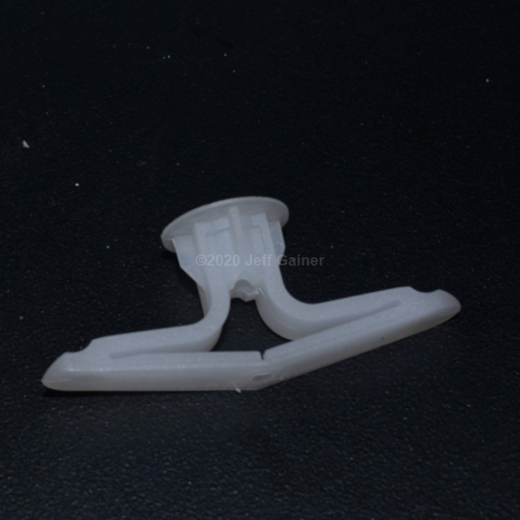 Plastic Toggle Anchor 3/8