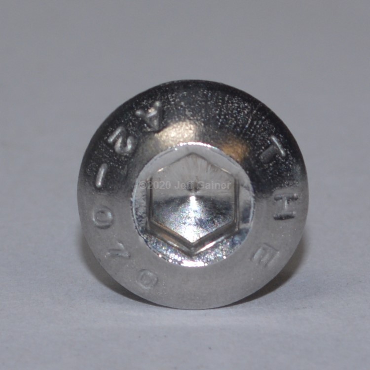 SMBCS1008 Button Head Socket Cap Screw M10-1.50 X 35  Type A2 Stainless Steel